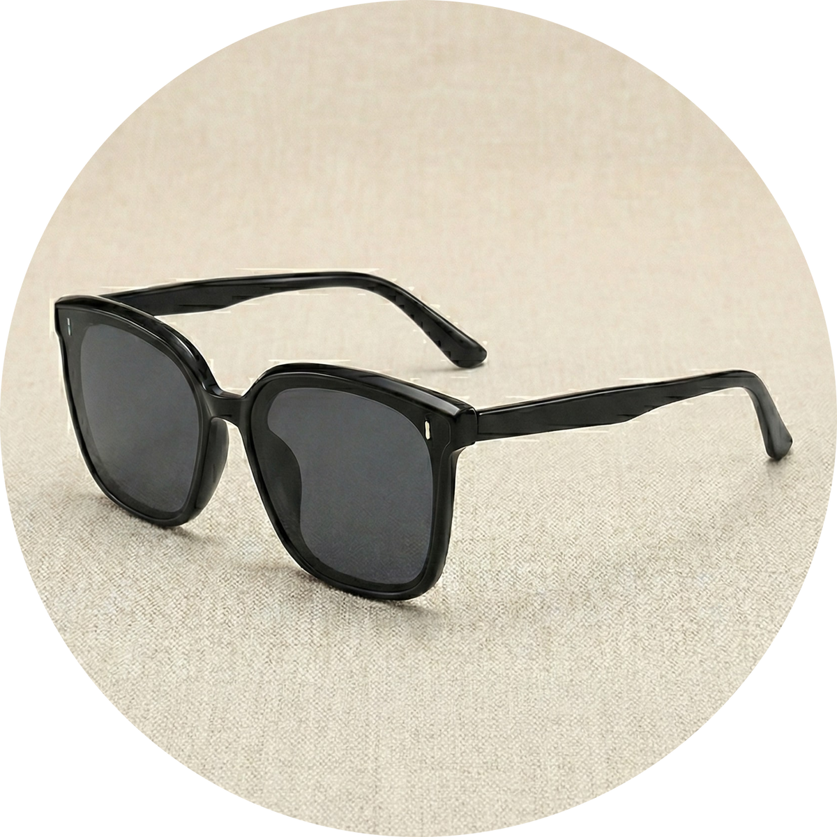 SUNGLASSES
