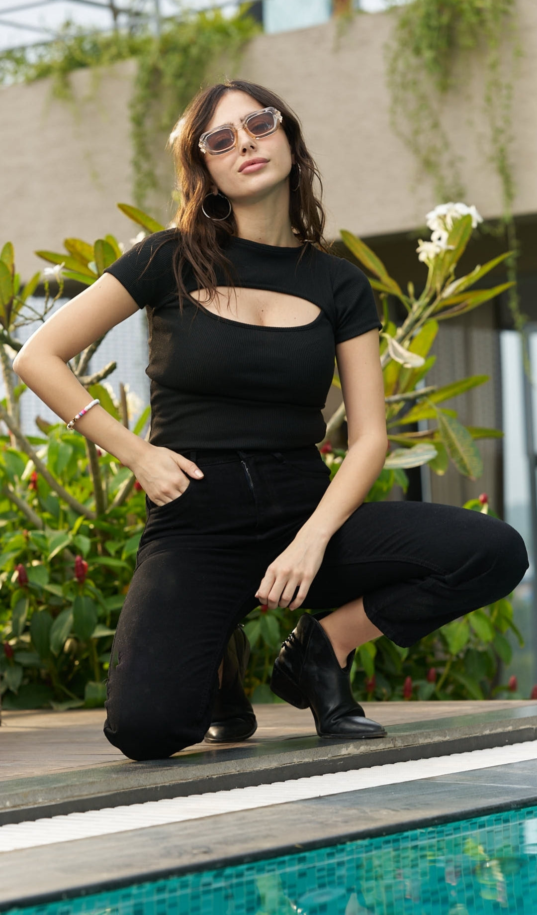 Vlantix Women Black Ribbed Front Cut-Out Crop Top