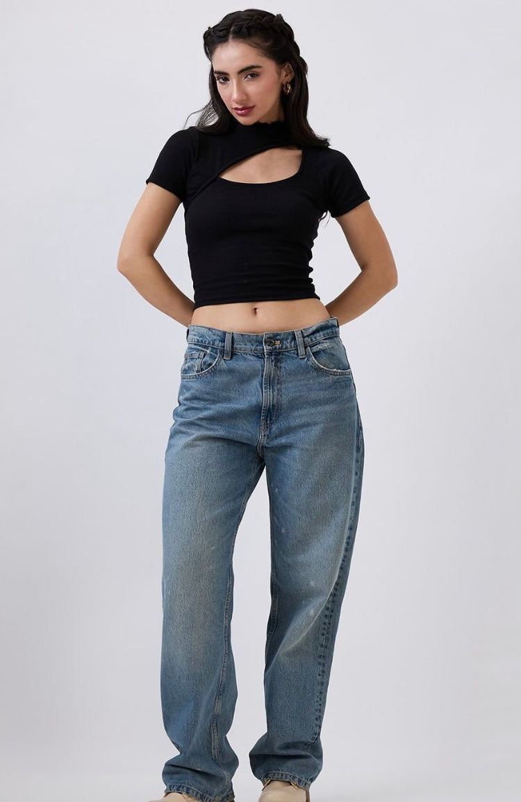 Vlantix Women Black Ribbed Cut-Out Crop Top