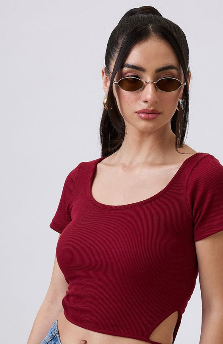 Vlantix Women Maroon Ribbed Waist Cut-Out Crop Top