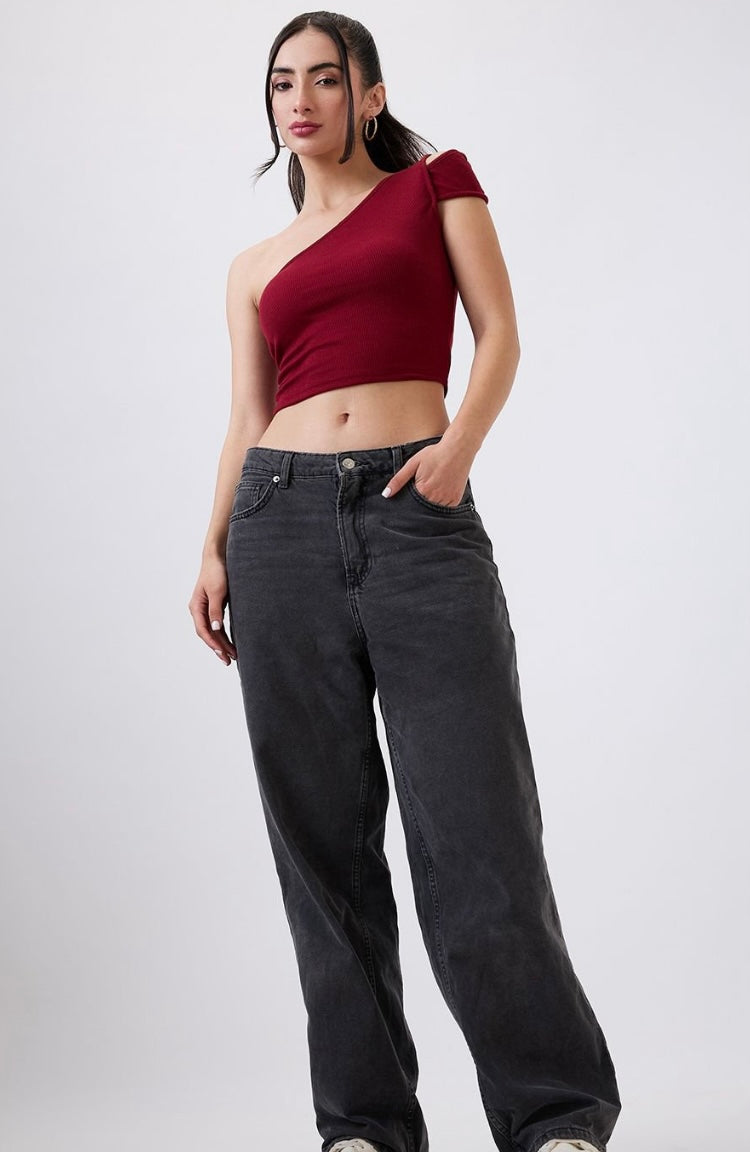 Vlantix Women Maroon Ribbed Asymmetric One-Shoulder Crop Top