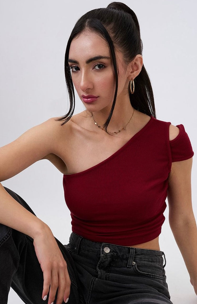 Vlantix Women Maroon Ribbed Asymmetric One-Shoulder Crop Top