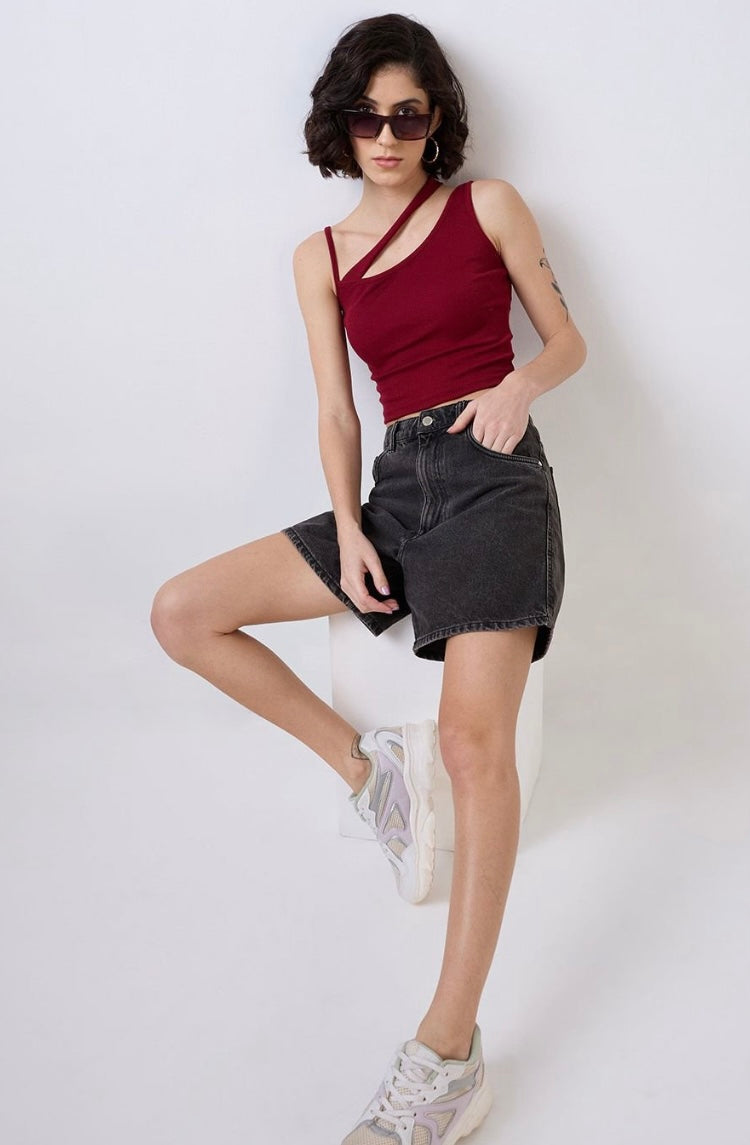 Vlantix Women Maroon Ribbed Cross-Halter Keyhole Crop Top